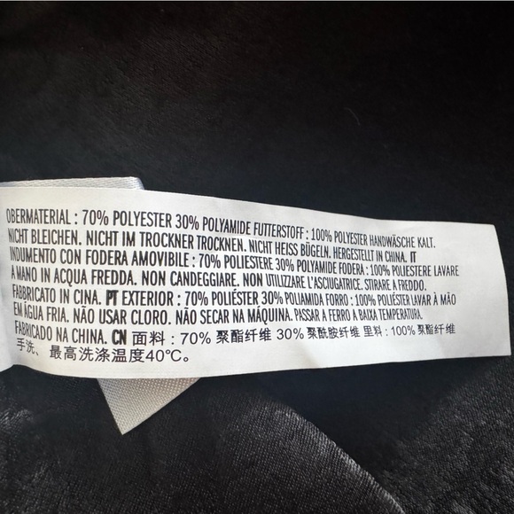 ✨ Endless Rose Black Chain Trimmed Jacket Size S New✨ - Picture 7 of 8